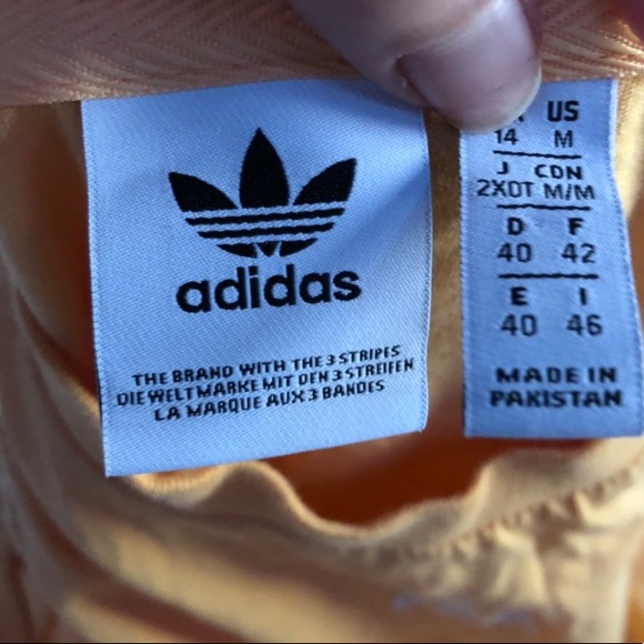 Yellow/mustard retro adidas crop top - Picture 3 of 3